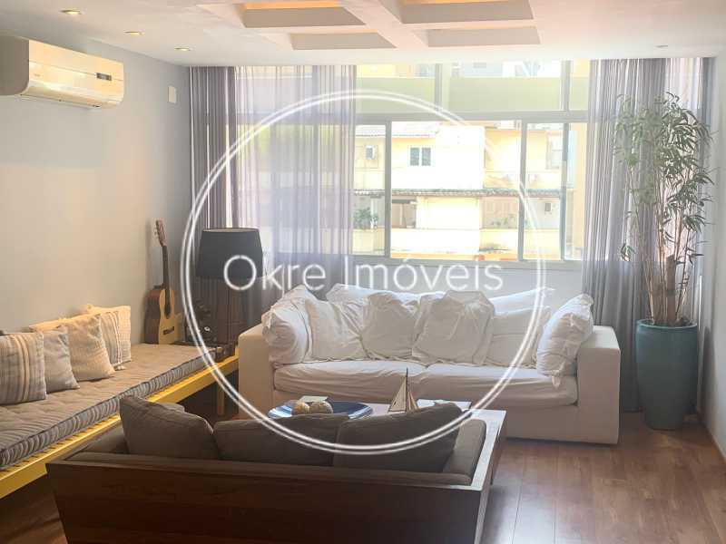 d5942daa-d714-4b18-b7ca-3a24bb - 2