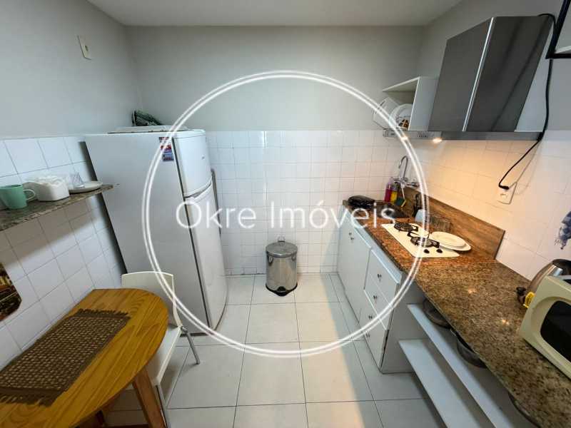 230f2fba-5a00-48d3-b897-94978d - 21