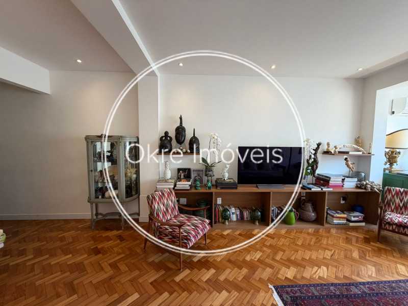 a8d5e3c4-064d-4a60-96cf-1b7eb0 - 5