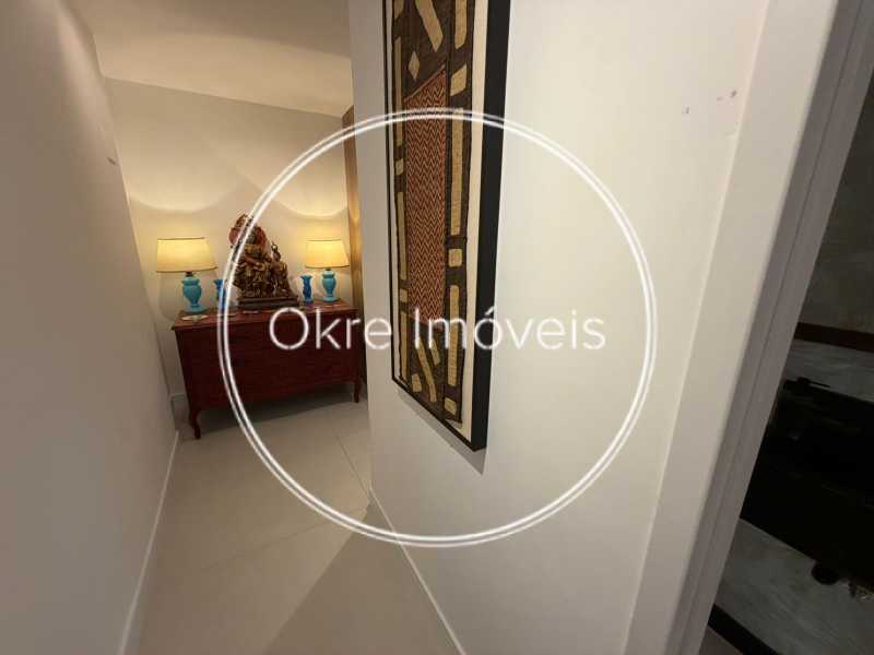 b07fe3e8-f4a0-48f5-ba87-a851ba - 28