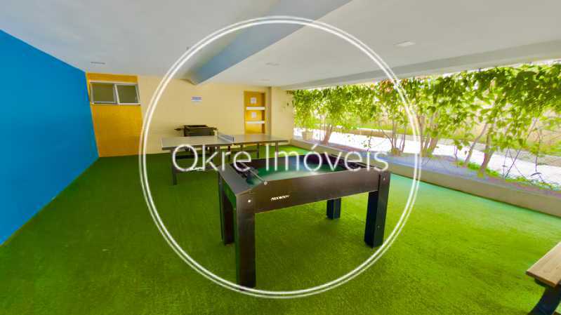 f2105a96-c69f-4a25-8b94-868948 - 42