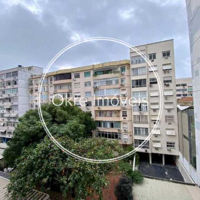 1001432429 - 16
