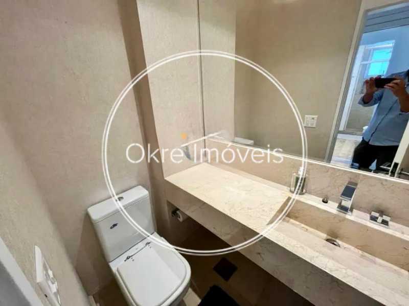 4b490f08-6673-4b8c-9eb5-bfa7d9 - 23