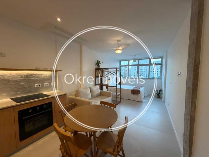 83f5f1b0-b5f6-43c4-8d87-9c9064 - 1