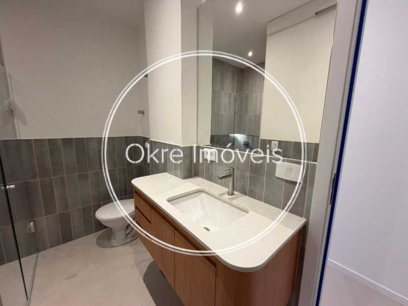 8f871085-53f2-45e1-a03f-e6565a - 20