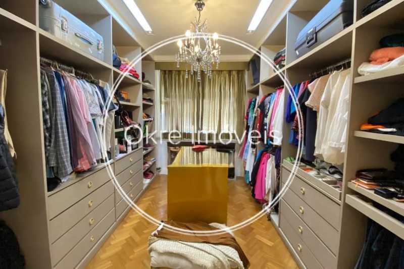 CLOSET - 7