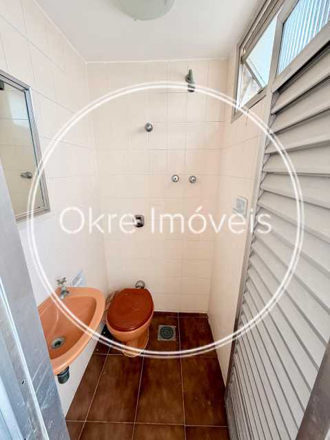 Conheça Banheiro serviço do imóvel - APARTAMENTO À VENDA NO POSTO 6 - LEAP40817 - 28 Banheiro serviço - 28
