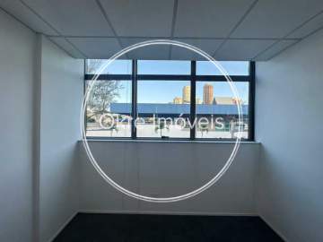 Sala Comercial 28m² para alugar Barra da Tijuca, Rio de Janeiro - R$ 2.500 - CBSL00043