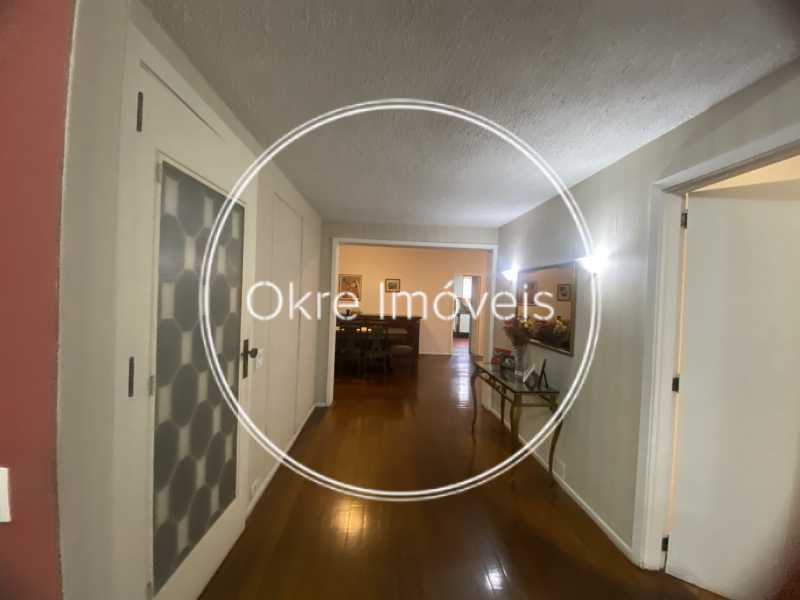 1CB30FEC-1464-45FA-8F14-B7A51A - 1