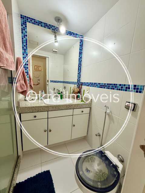 b6557d87-1974-4029-8875-5f2393 - 19