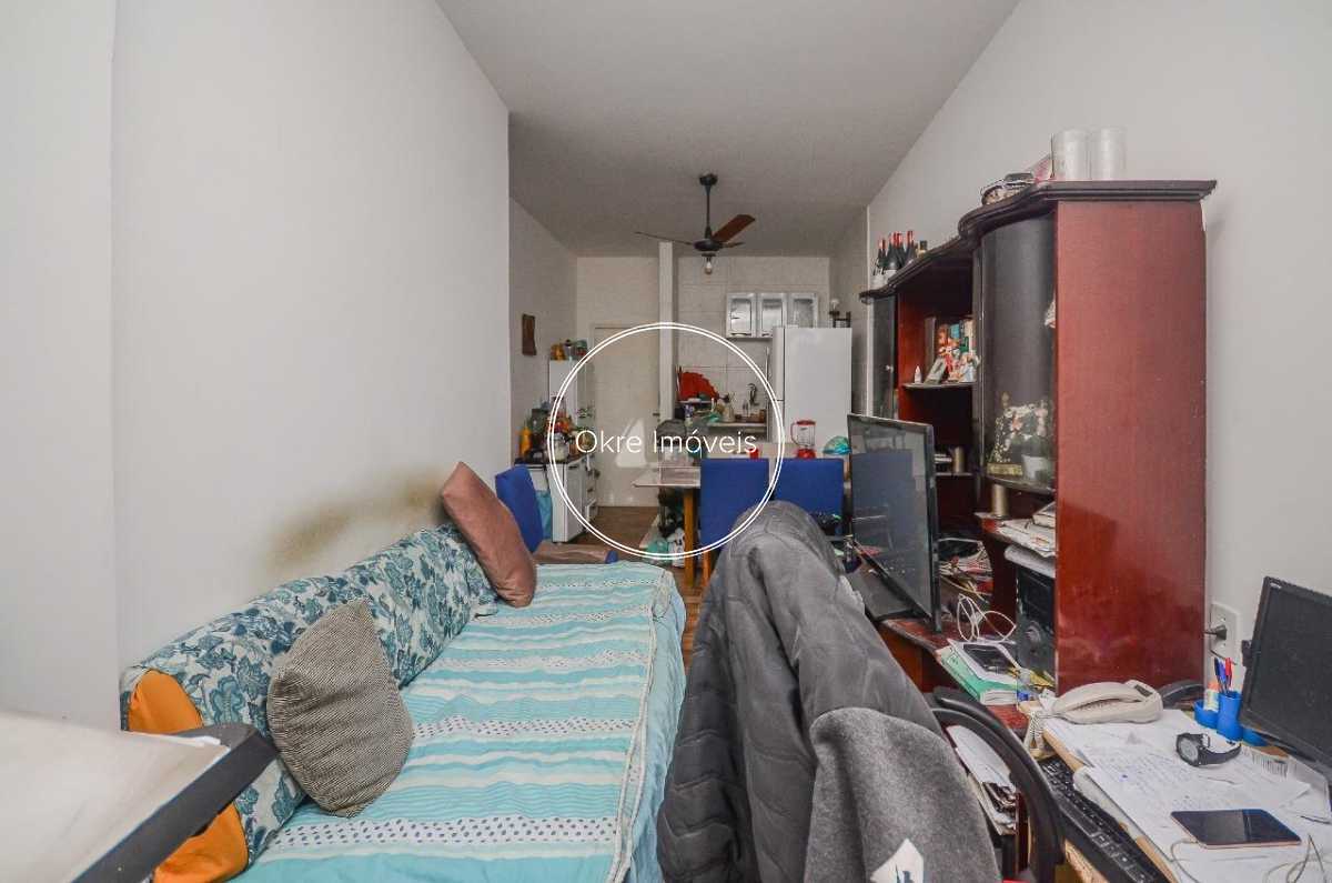 SALA - 4