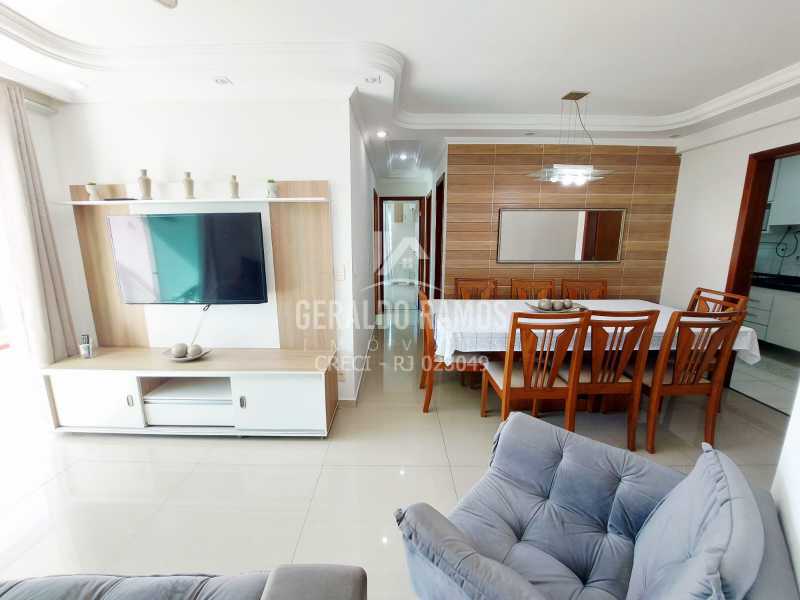 WhatsApp Image 2025-10-24 at 1 - 3