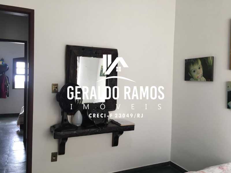 Quarto - 12