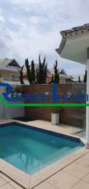 Imperdível - Casa triplex, PORTEIRA FECHADA, sol da manhã, 5 suítes, 300m2, carregador para carro elétrico e energia solar - RECN40102
