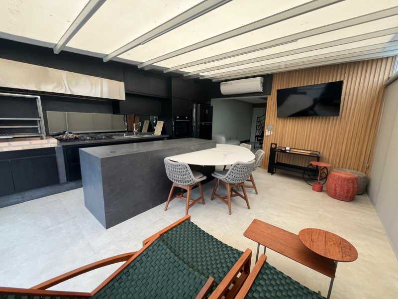 WhatsApp Image 2025-10-14 at 1 - 3