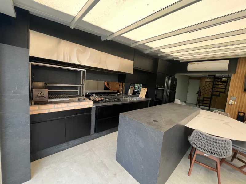 WhatsApp Image 2025-10-14 at 1 - 5