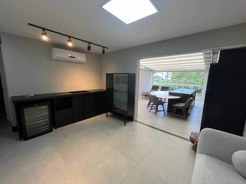 WhatsApp Image 2025-10-14 at 1 - 28