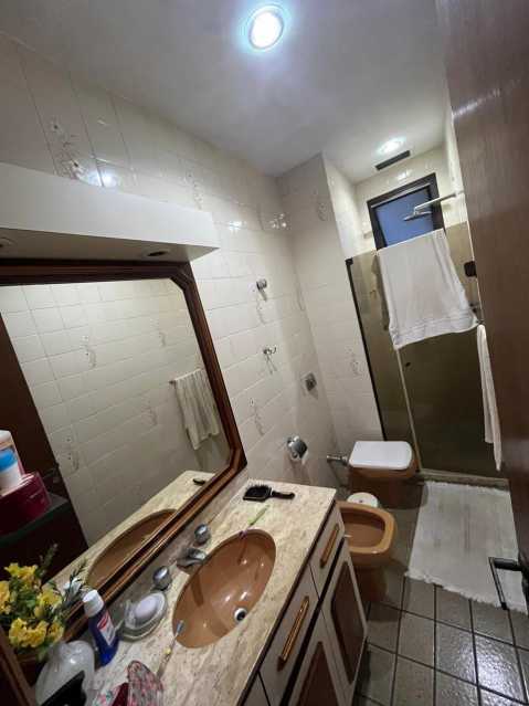 WhatsApp Image 2025-10-18 at 1 - 5