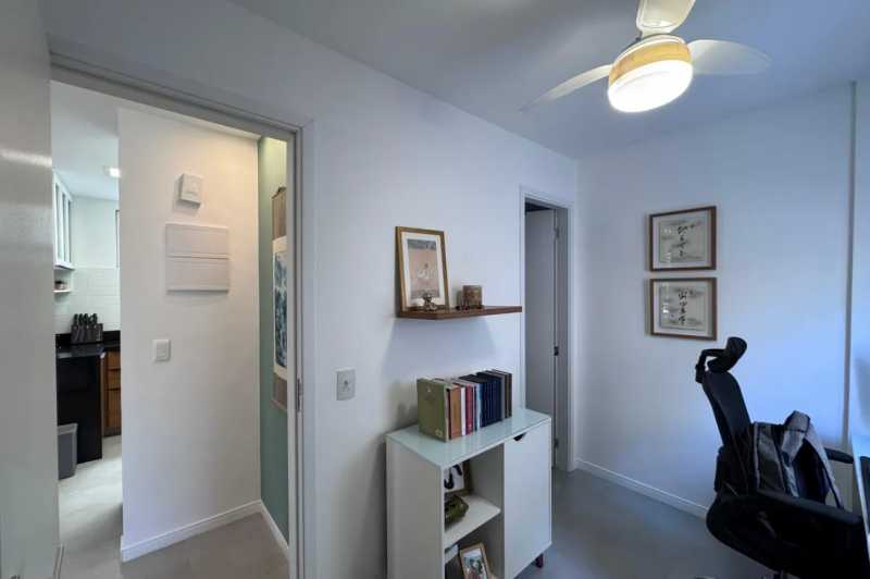 Conheça Quarto 8 do imóvel - Apartamento, 3 quartos (2 suítes), frente, Gleba A do Recreio, varanda, cozinha e sala! - REAP30999 - 27 Quarto 8 - 27