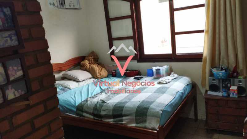 13 - quarto. - 15