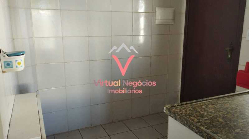 Conheça COZINHA 2. do imóvel - ÓTIMO INVESTIMENTO CASA NA PRAIA 8 QUARRTOS (1 STE) SÓ 650 MIL! - VICA80001 - 12 COZINHA 2. - 12