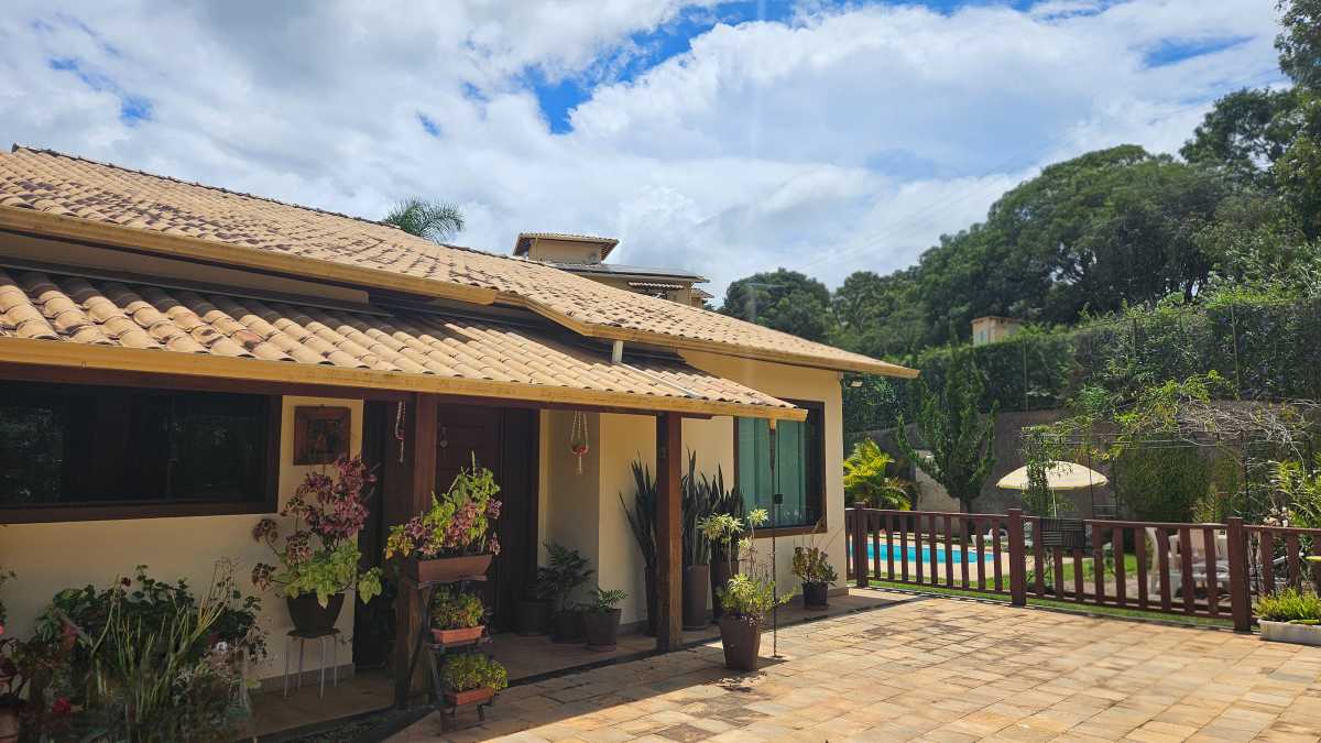 20251208_1050431 1 - 1