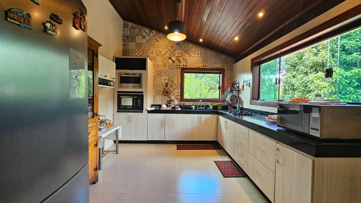 20251208_111818 1 - 12