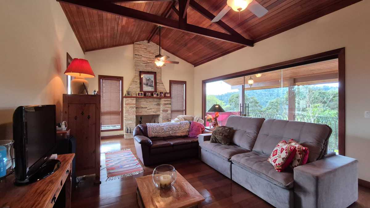 Conheça Sin título 12 de 24 do imóvel - Luxuosa Casa em Condomínio Paragem do Tripuí - Ouro Preto - MBCN40009 - 6 Sin título 12 de 24 - 6