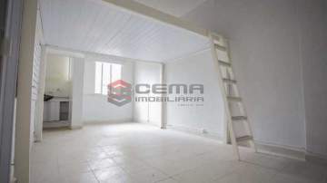 Kitnet/Conjugado 28m² à venda Rua Buarque de Macedo, Flamengo, Zona Sul RJ - R$ 320.000 - LAKI00817