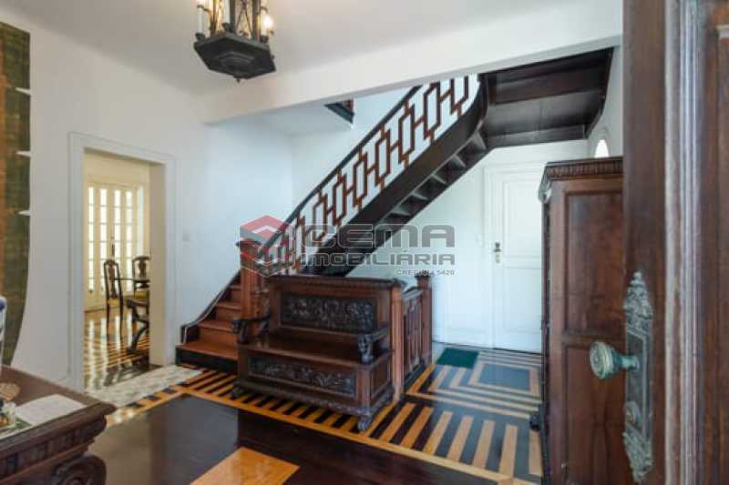 Hall 1-2 - 13