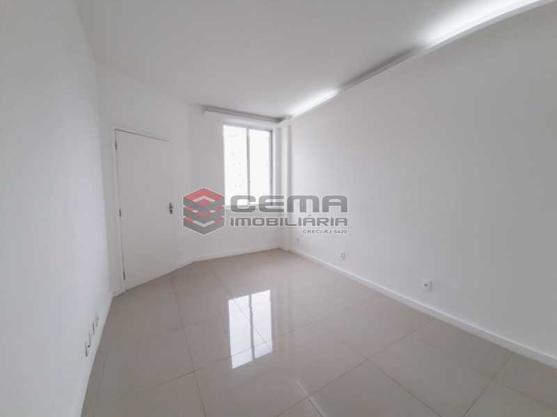 Quarto - 12