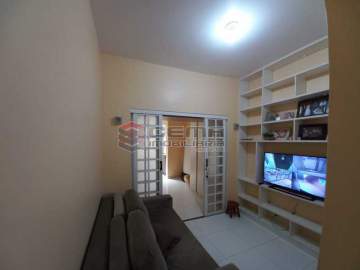 Kitnet/Conjugado 28m² à venda Centro RJ - R$ 240.000 - LAKI10515