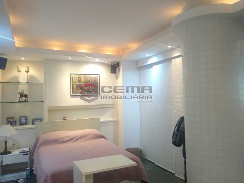 Quarto - 28