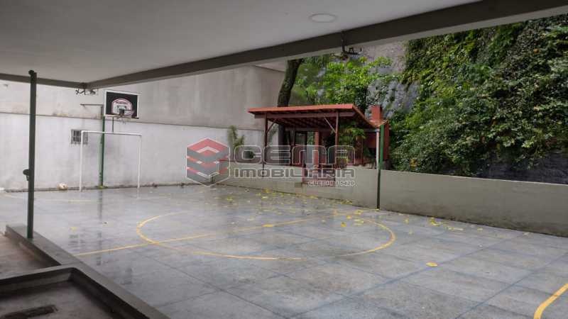 quadra esportiva. - 25