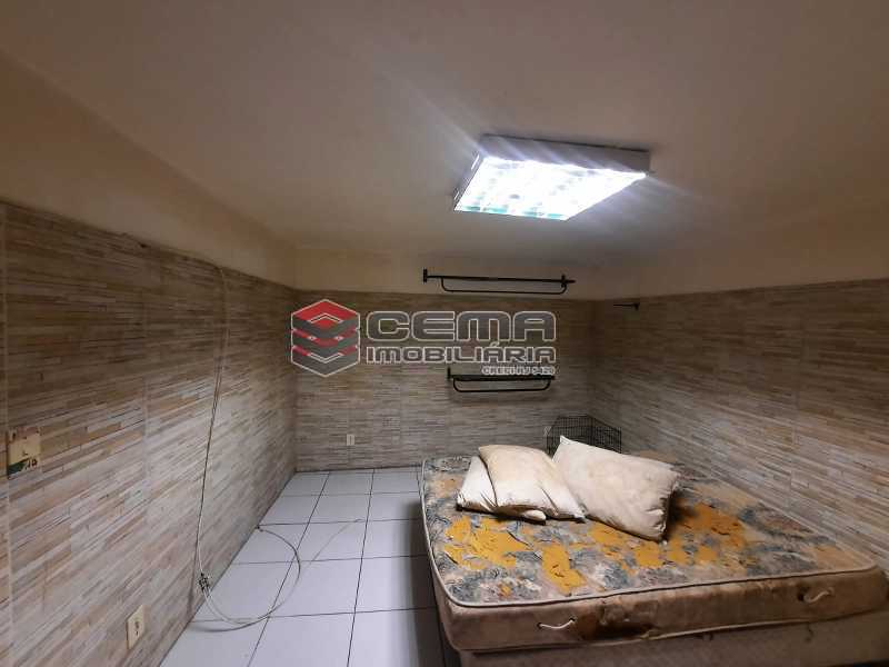 25834_G1667316806 - 8