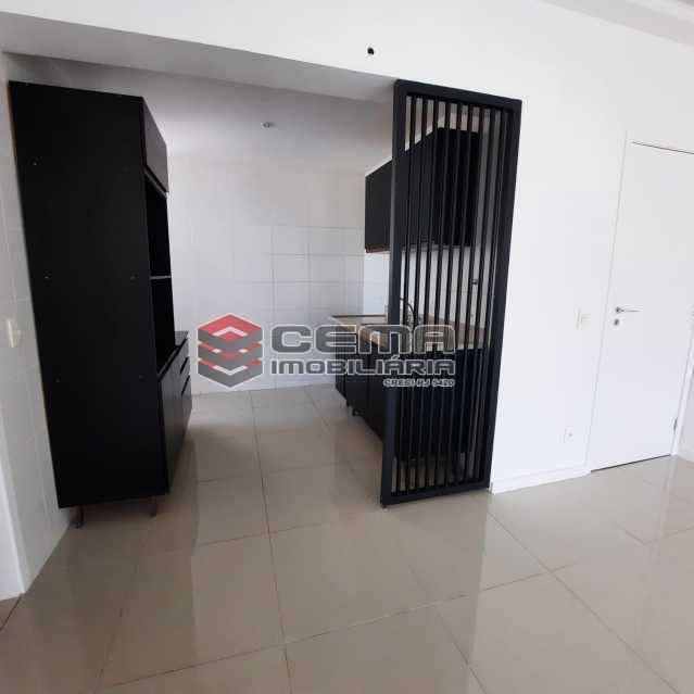 24260_G1641436521 - 9