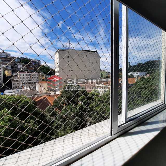 24260_G1641436995 - 5