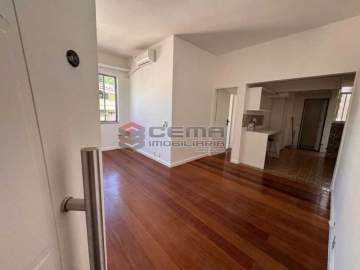 Apartamento à venda Rua Belisário Távora, Laranjeiras, Zona Sul RJ - R$ 880.000 - LAAP36537