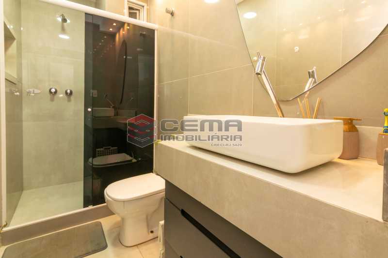 Conheça 15 BANHEIRO SOCIAL 2 do imóvel - Apartamento 2 quartos à venda Flamengo, Zona Sul RJ, Rio de Janeiro - R$ 980.000 - LAAP27639 - 15 15 BANHEIRO SOCIAL 2 - 15