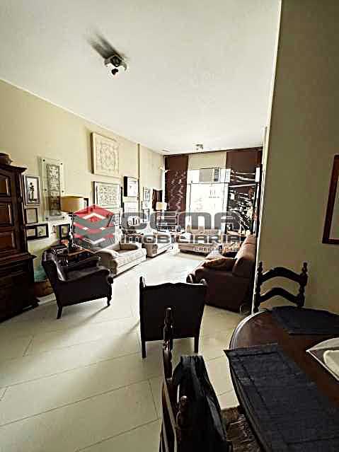 30866_G1776436448 1 - 2