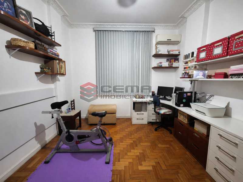 Quarto 002 - 18