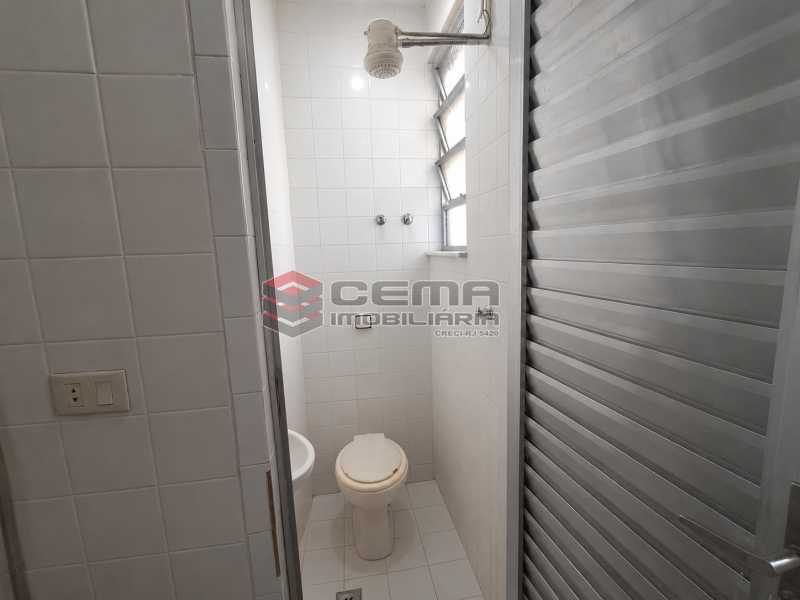 Conheça Banheiro de Serviço 001 do imóvel - Apartamento 3 quartos à venda Flamengo, Zona Sul RJ, Rio de Janeiro - R$ 980.000 - LAAP36971 - 23 Banheiro de Serviço 001 - 23