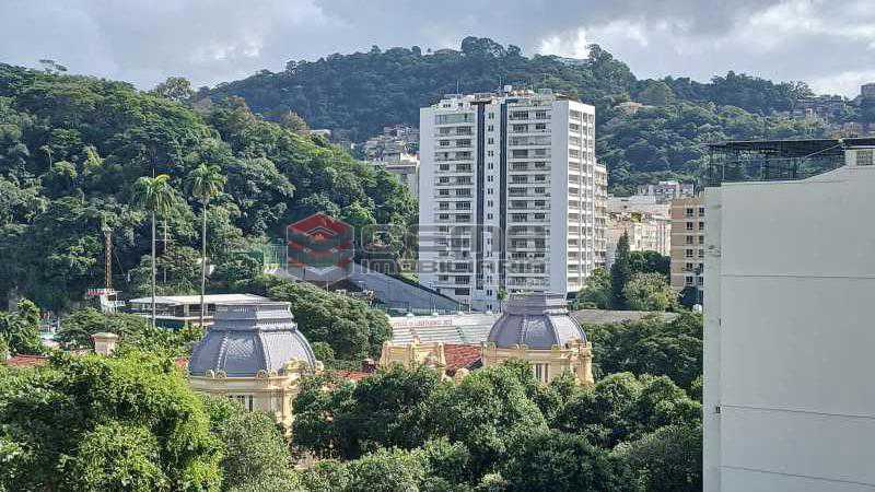 4 - Vista - 4