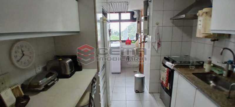 2037cfc5-7944-401e-866e-3b823e - 20