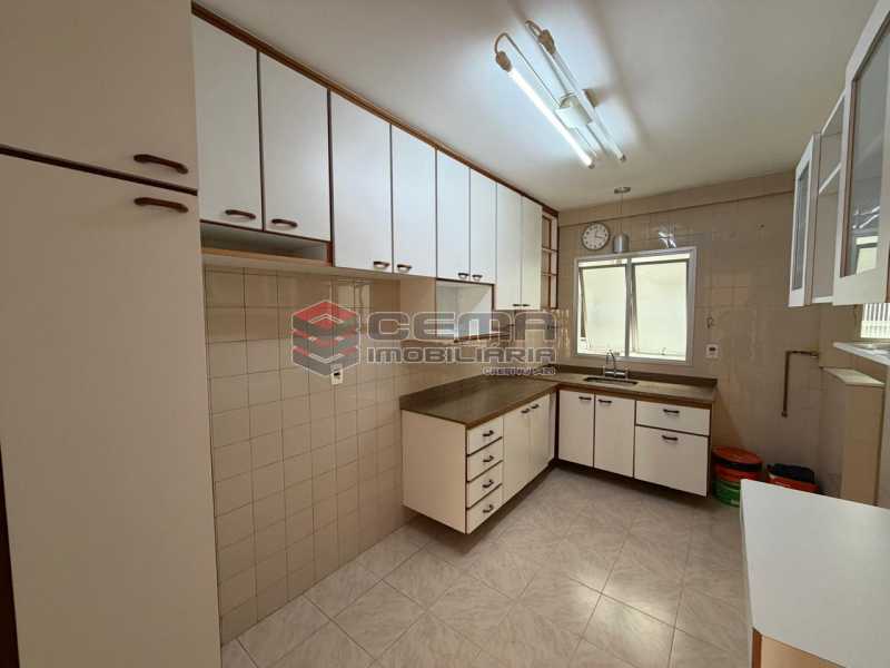 Conheça WhatsApp Image 2026-07-23 at 1 do imóvel - Apartamento 1 quarto à venda Flamengo, Zona Sul RJ, Rio de Janeiro - R$ 840.000 - LAAP14745 - 12 WhatsApp Image 2026-07-23 at 1 - 12