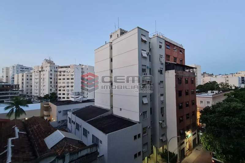 Conheça WhatsApp Image 2026-07-18 at 1 do imóvel - Apartamento 2 quartos à venda Flamengo, Zona Sul RJ, Rio de Janeiro - R$ 790.000 - LAAP28039 - 2 WhatsApp Image 2026-07-18 at 1 - 2