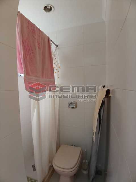 Banheiro de serviço - 29