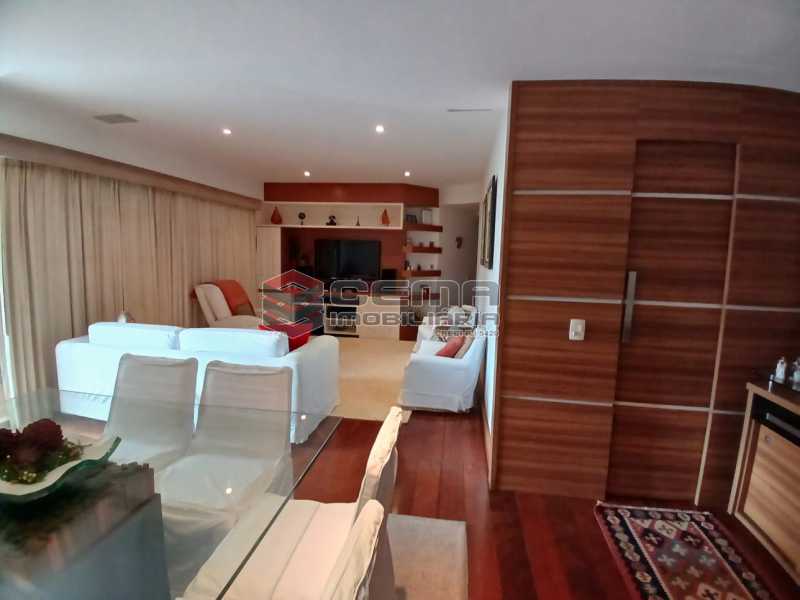 Sala - 7