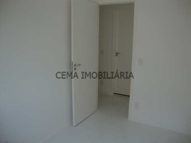 Quarto - 10