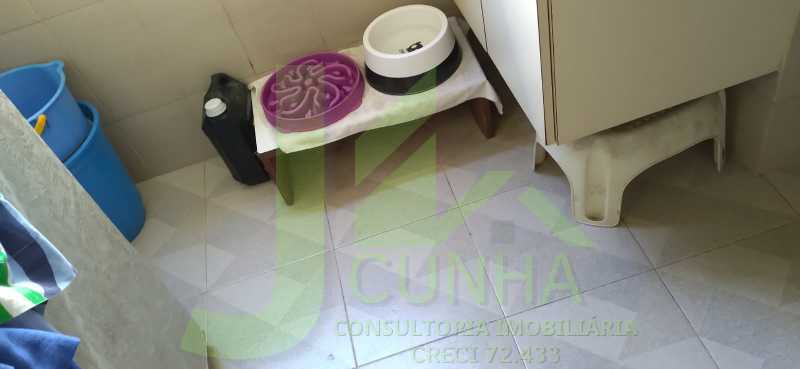 bc4f0900-5ba9-418e-8555-35cb87 - 24